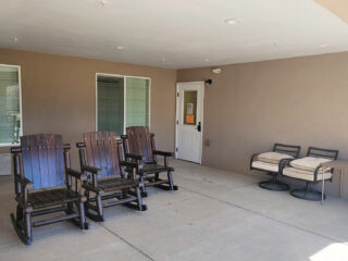 Web_BeeHiveHomes_Raton_Patio